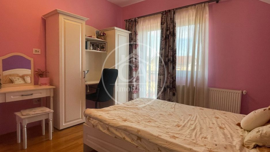 Casa de vanzare cu 4 camere in Oșorhei, Bihor - Poză 15