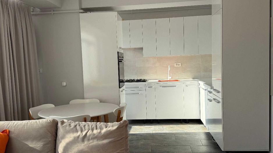 AP. 4 CAMERE SISESTI, PET-FRIENDLY, PARCARE, BOXA, BLOC NOU, CENTRALA - Poză 2