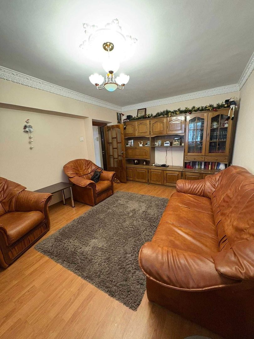 Apartament 3 cam, Micro 18, 2 băi, mobilat si utilat - Poză 1