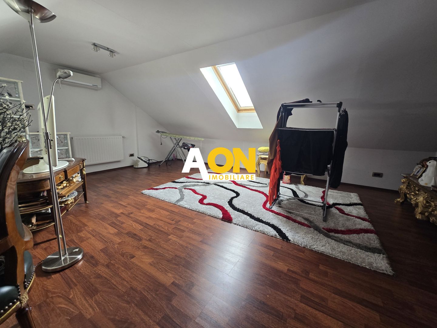 Casa Individuala 5 Camere, Zona Hotel Cetate - Poză 15