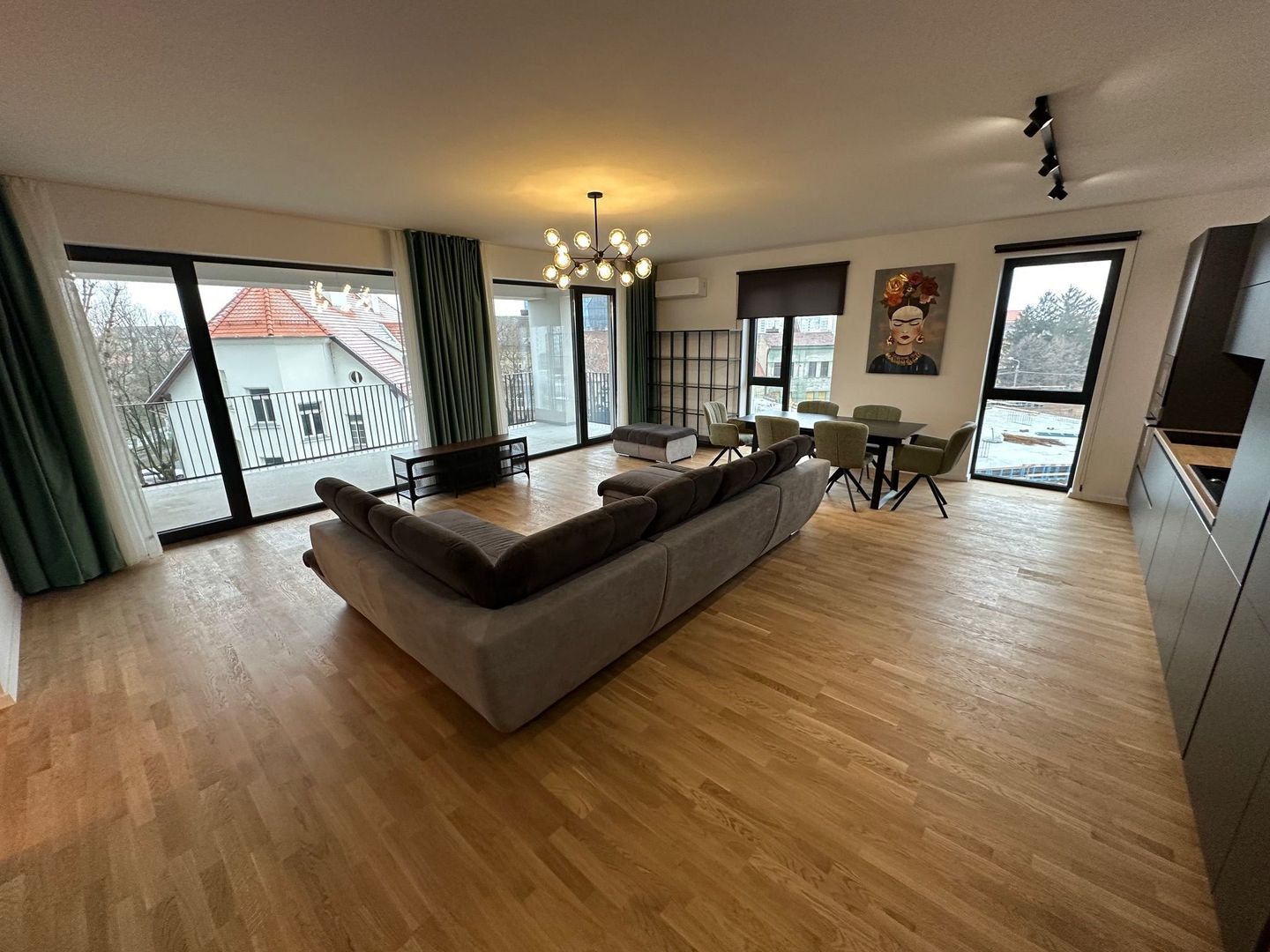 Apartament 4 camere - 115mp suprafata utila - Poză 8