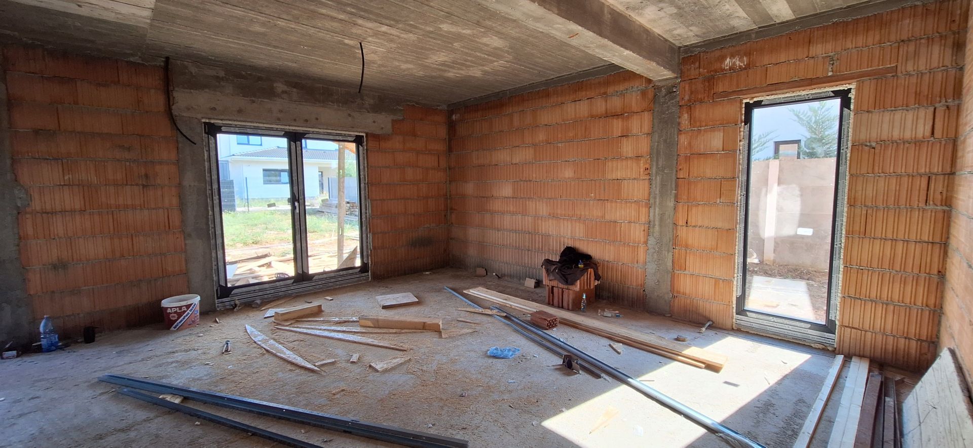 Locuinta individuala la cheie -teren de 661mp - Poză 29