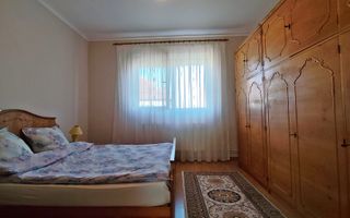 Casa de vanzare, teren mare, intrare auto - Sacadat, Bihor - Poză 3