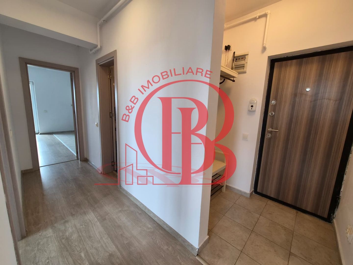 Apartament 3 camere Mutare Imediata-Ozana Metrou 1 Decembrie - Poză 4
