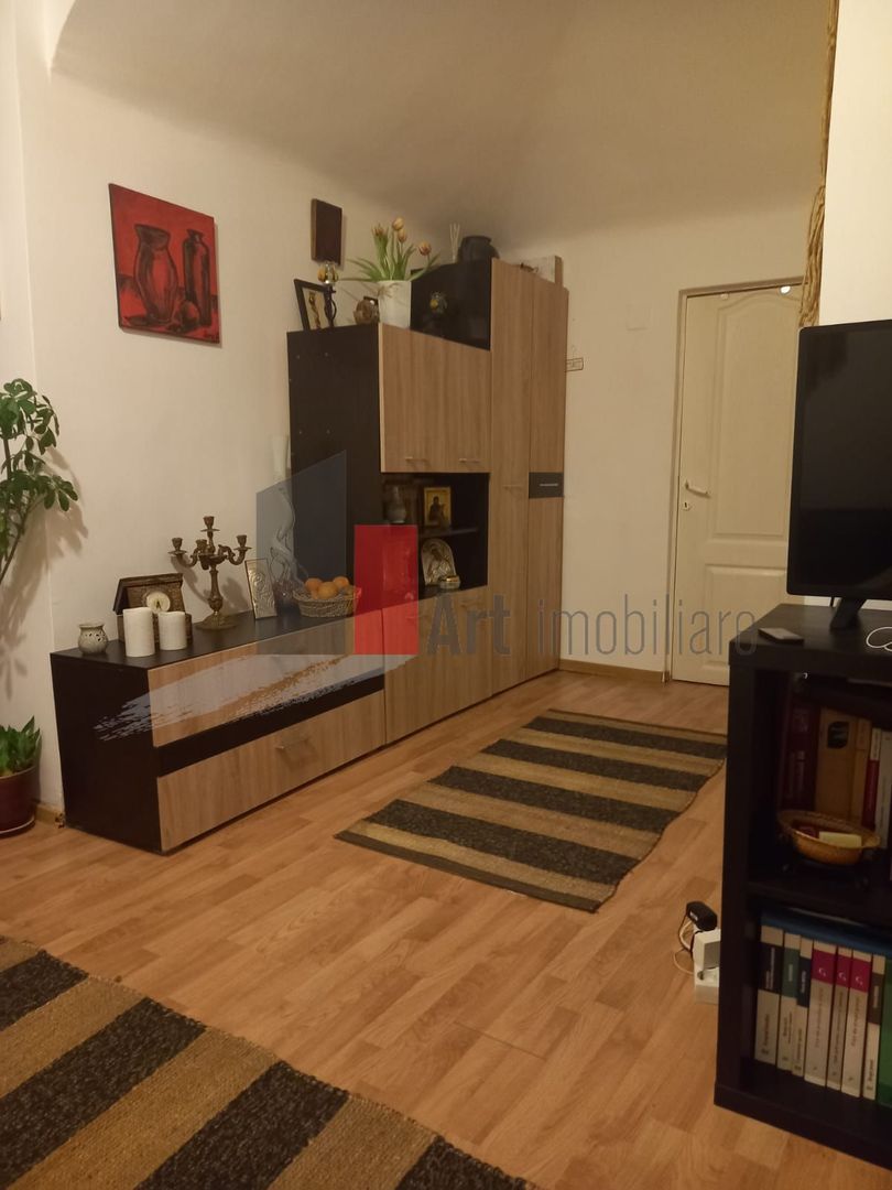 2 camere decomandat in vila Domenii - Poză 2