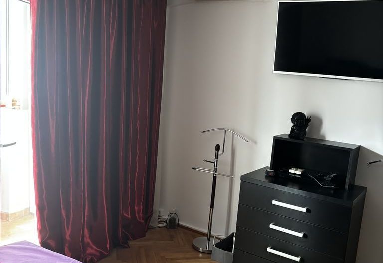 Apartament 4 camere, 100 mp, parcare, langa Parcul Sebastian - Poză 4