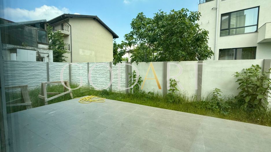 Apartament 3 camere | Curte | Singur pe etaj - Poză 13