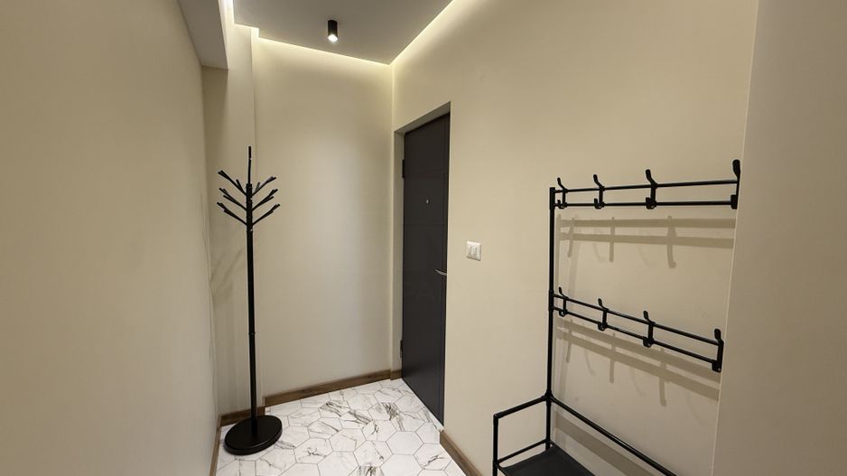 Apartament spațios și luminos cu 3 Camere I Rădăuți - Poză 15