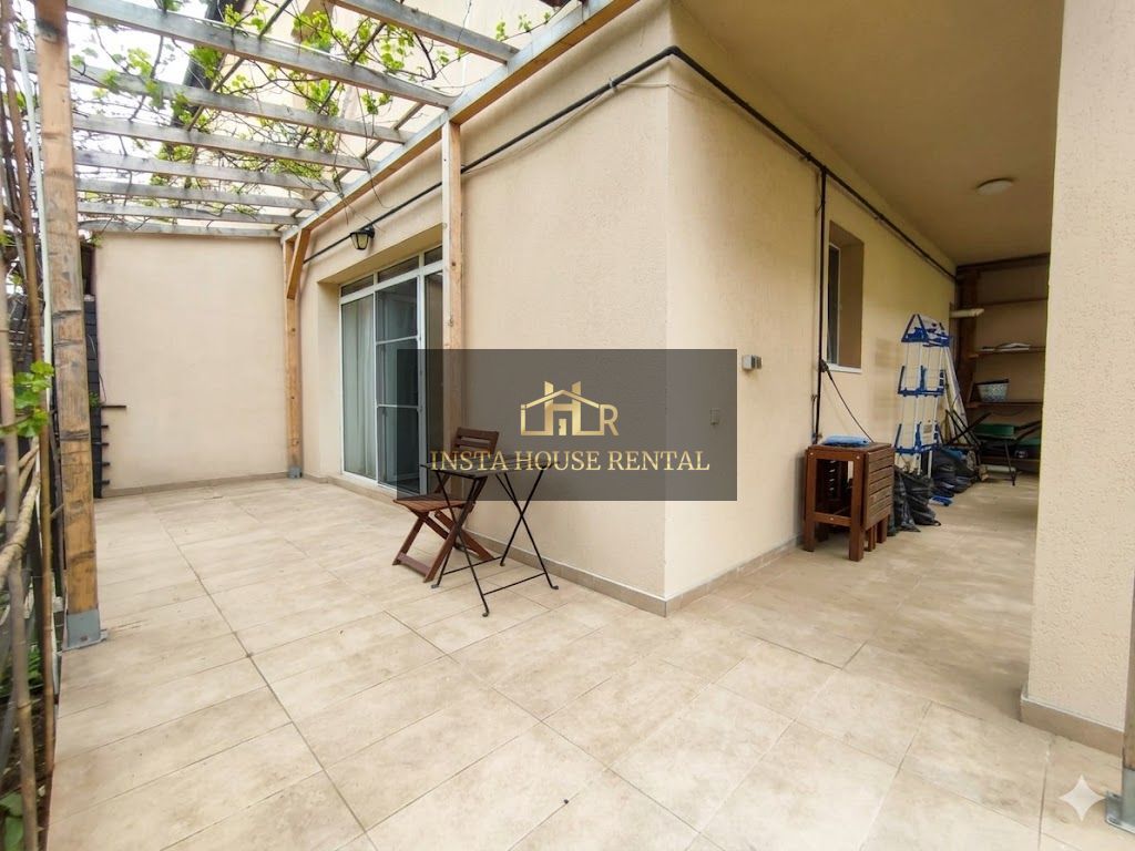 Casa cu gradina Tunari / 2 locuri de parcare - Poză 13