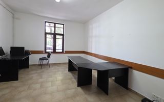 Birouri, Spatiu depozitare, Complex Studentesc - Poză 8