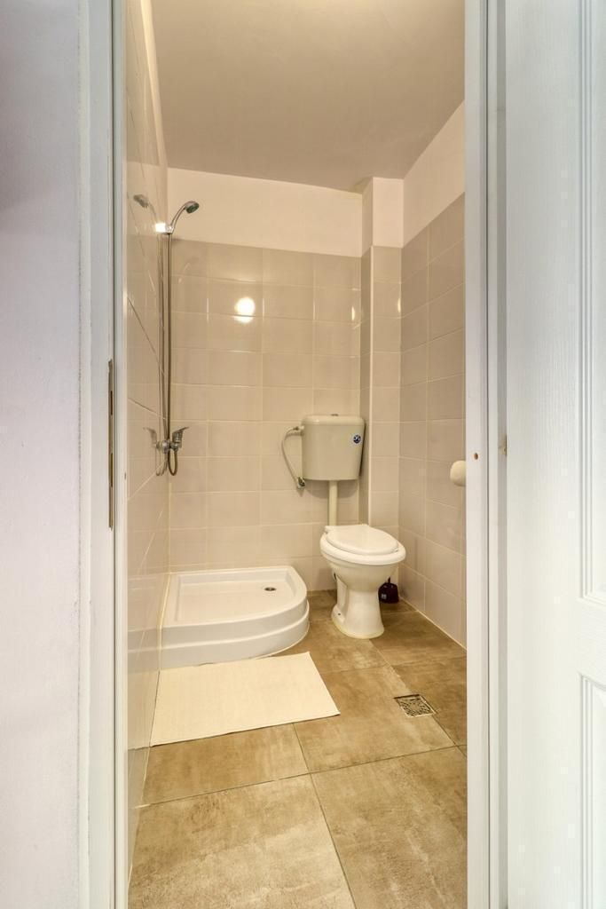 Centru de Cazare Corporate – 380 Locuri – Proprietate Generatoare de Venit - Poză 11