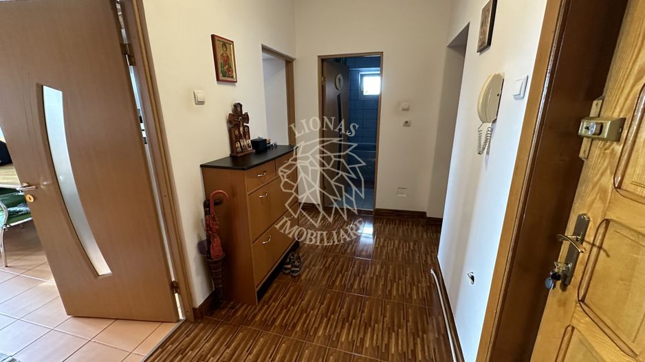 Apartament decomandat 2 camere 60 mp-3 balcoane- Zona Centrala - Poză 4