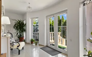 Vila / Casa superba cu 5 camere zona | 1032 mp teren |  Sanpetru Brasov - Poză 11