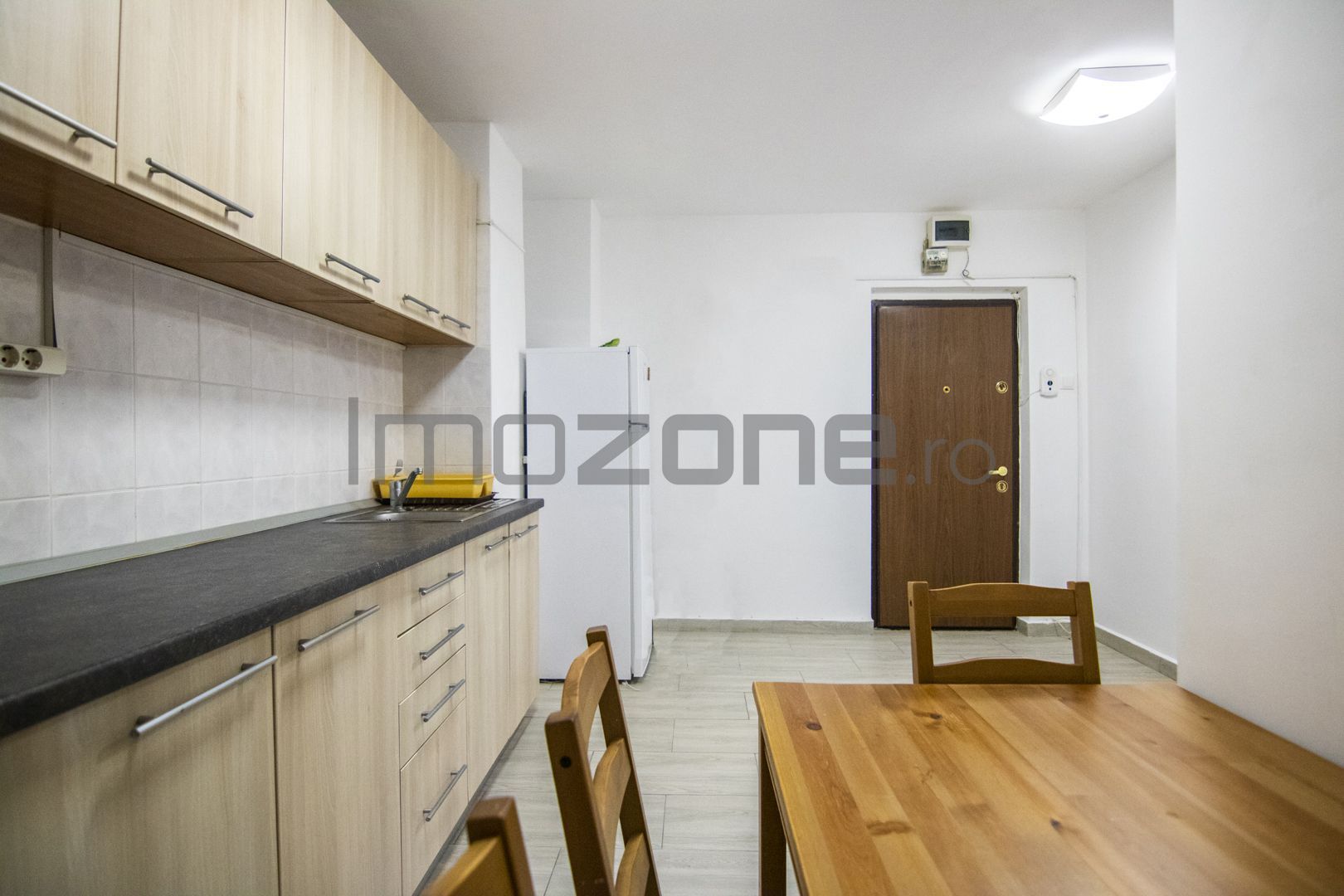 Apartament 3 Camere, Str. Aleea Dealul Măcinului, Valea Ialomitei - Poză 2