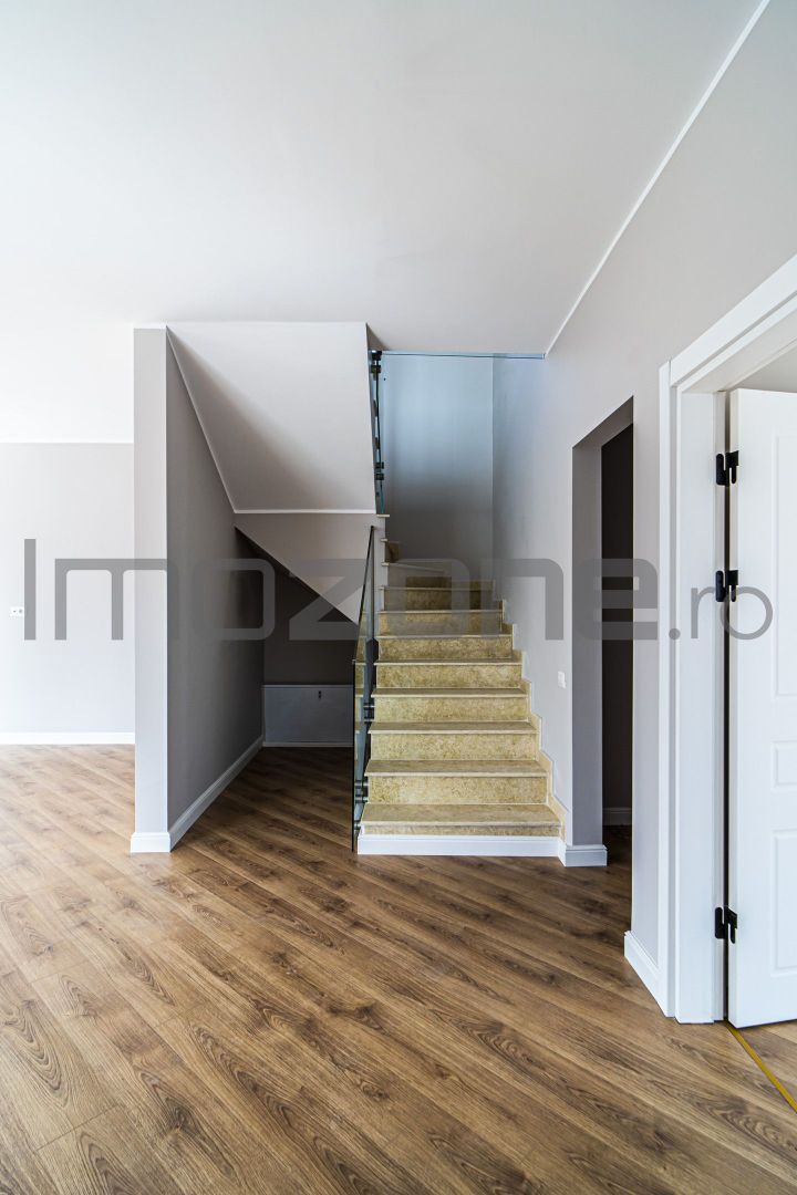 VILA INDIVIDUALA | 5 CAMERE | 2 PARCARI | MUTARE IMEDIATA | COMISION 0%!!! - Poză 11