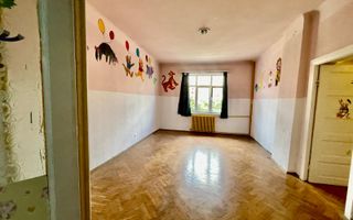 VANZARE VILA INTERBELICA VATRA LUMINOASA NECESITA RENOVARE CURTE PROPRIE - Poză 6