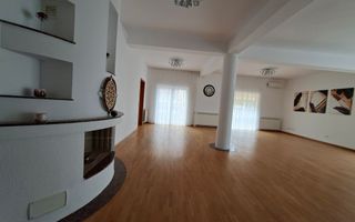 Vilă luminoasă I Gradina mare si loc de joacă privat I Iancu Nicolae - Poză 2