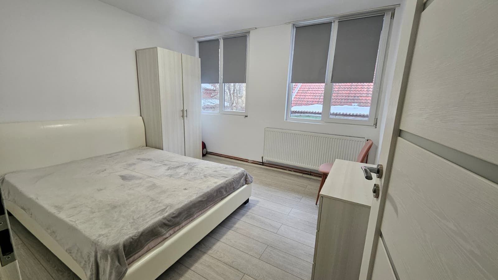 Apartament cu 3 camere la vila pe Bdul Victoriei Sibiu - Poză 2