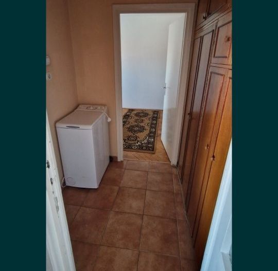 De vânzare apartament cu 2 camere central - Poză 6
