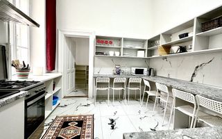 Apartament central, 4 camere - renovat - Poză 20