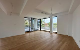 Penthouse superb -  vedere către pădure - Poză 5