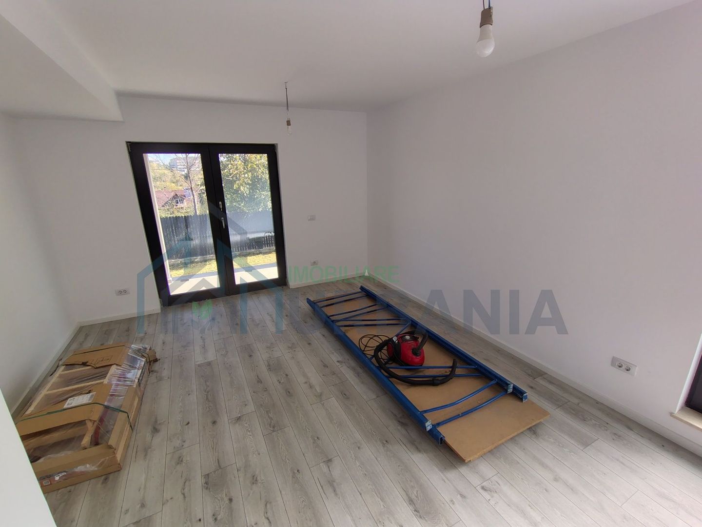 Casă de vânzare în Valea Adâncă, Strada Veche, Iași – 4 camere, P+1, 192 mp construiți - Poză 4