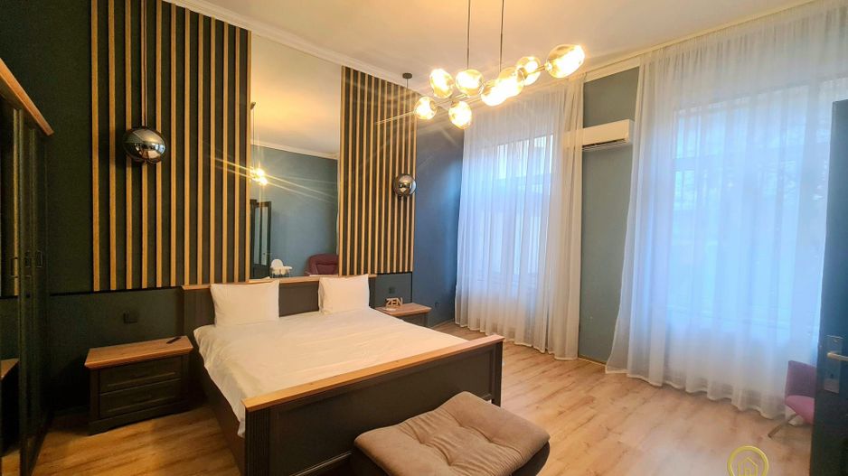 Apartament 2 camere la casa + Garsonieră noua ULTRACENTRAL/Pietonala - Poză 1