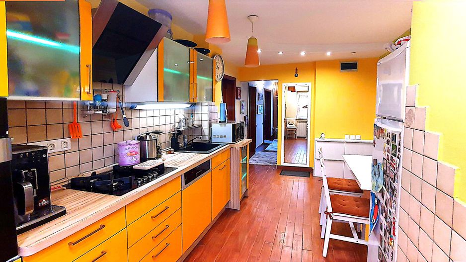 3 camere | 90 mp | 2 băi | Garaj | Mobilat și utilat modern - Poză 3