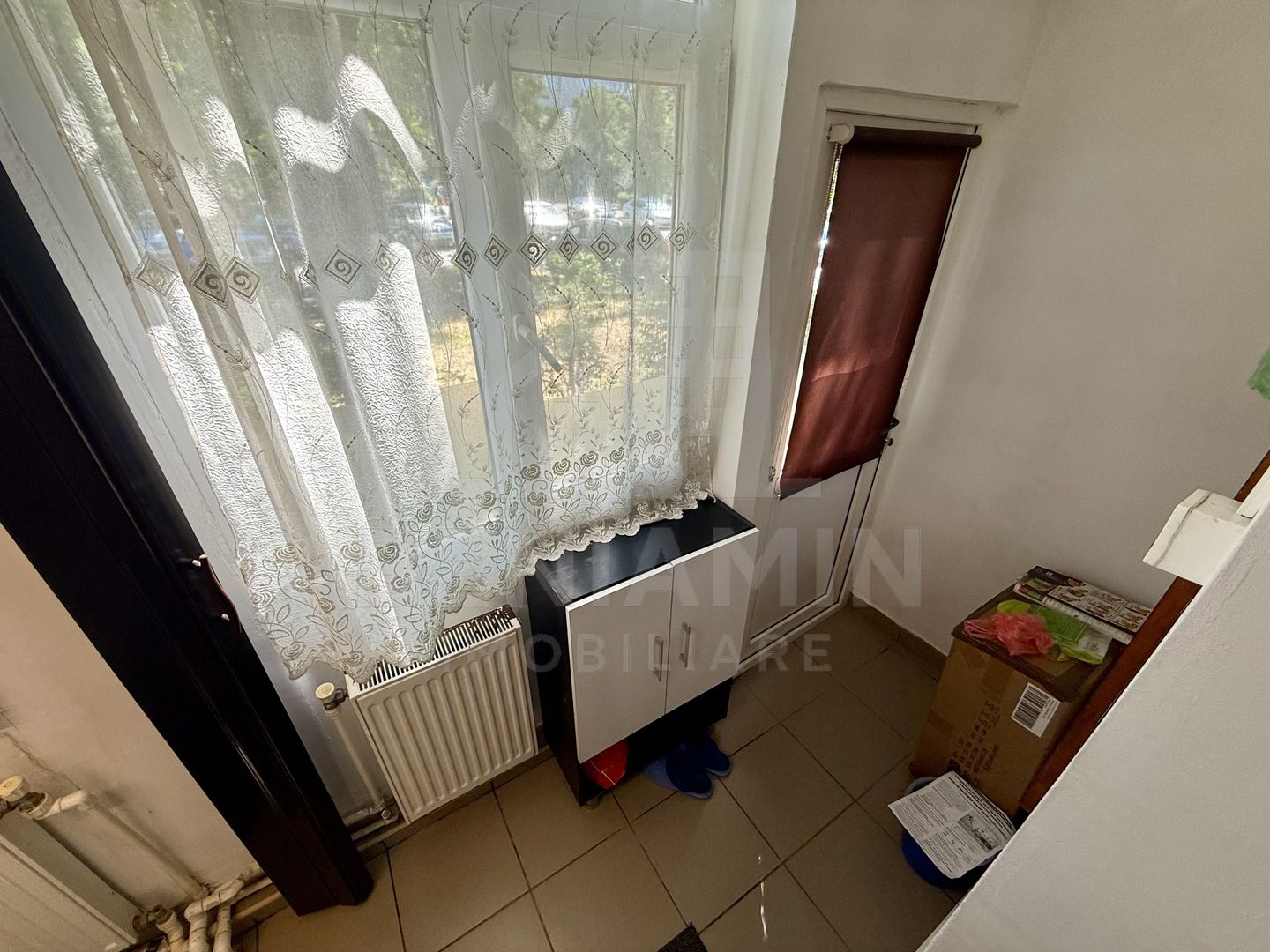 3 decomandate - 64mp - centrala proprie - parter - Brazda lui Novac - Poză 11