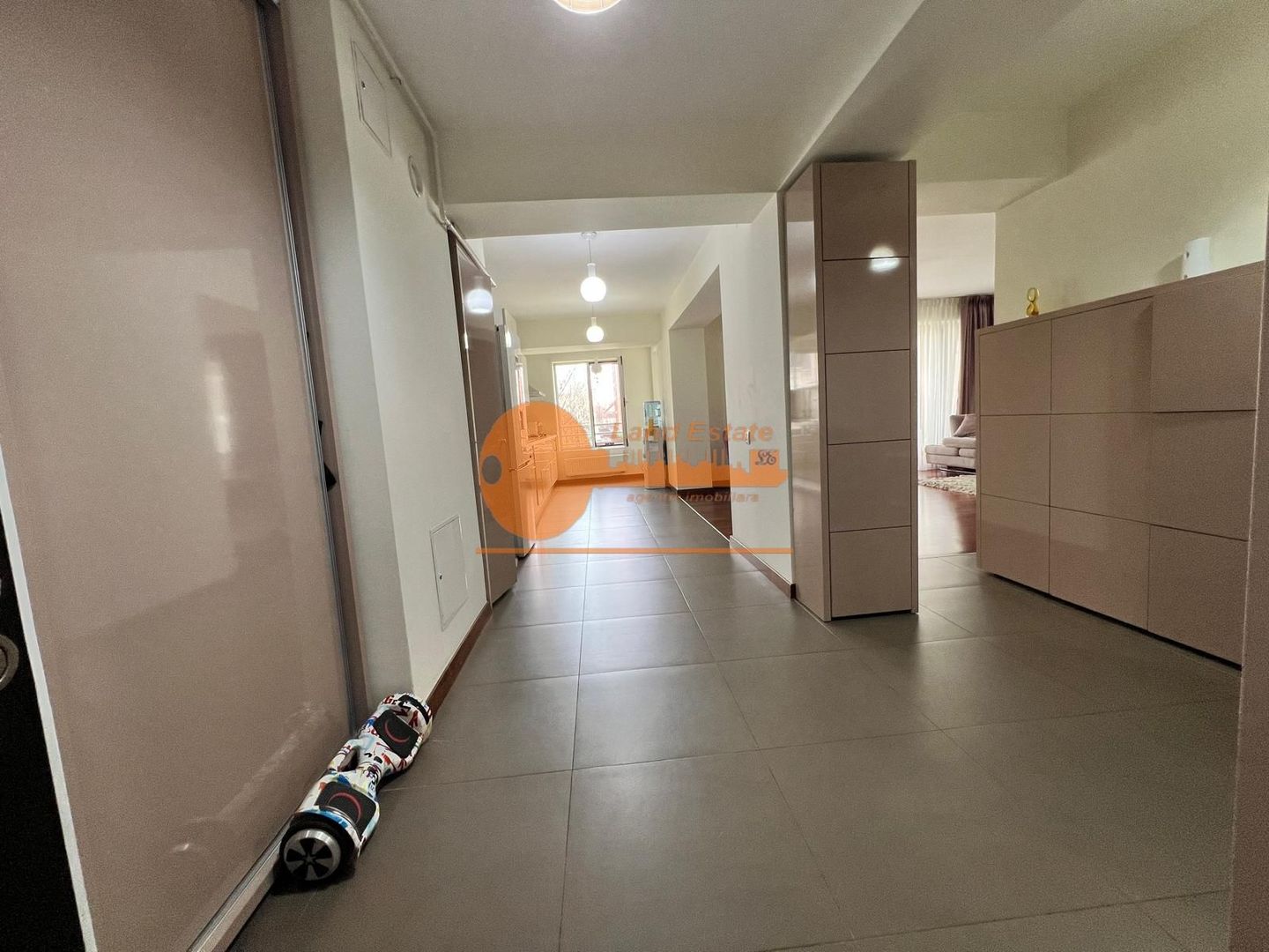 3 camere In City Residence ( 111 mp-Parcare ) - Poză 19