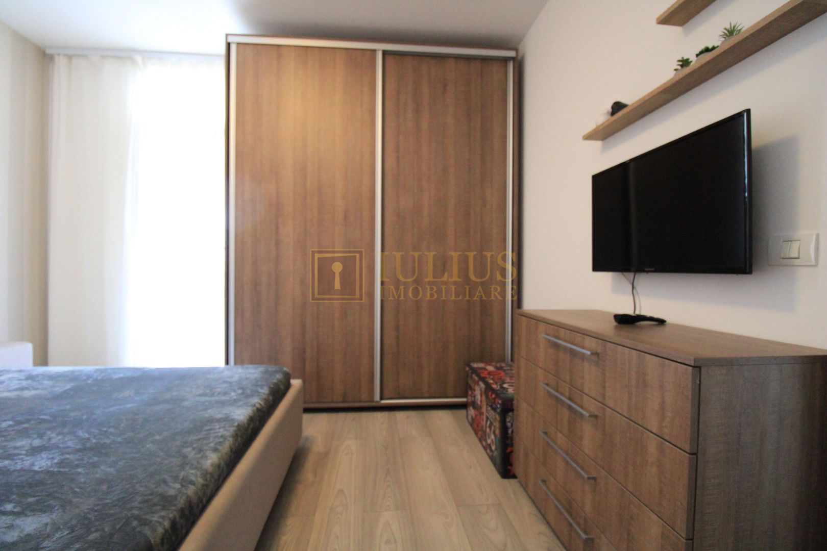 3 camere in Dumbravita; et II, str Rozelor, cartier deosebit. - Poză 13