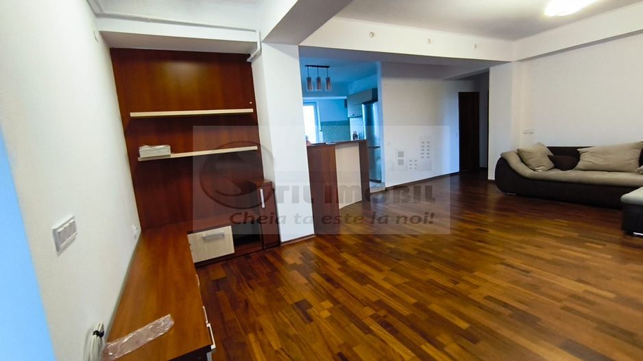 Apartament 3 camere - Podul de Piatra - 120mp - Poză 3
