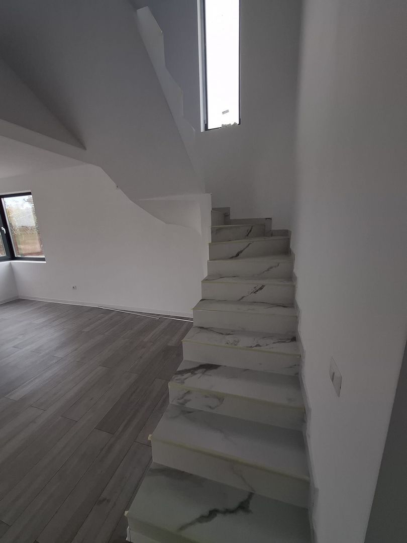 Casa 4 camere Comuna Berceni / Primaverii - Poză 4