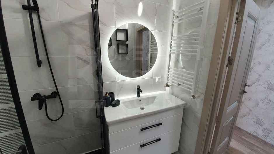 Chirie, apartament, 2 camere, Centru - Poză 4