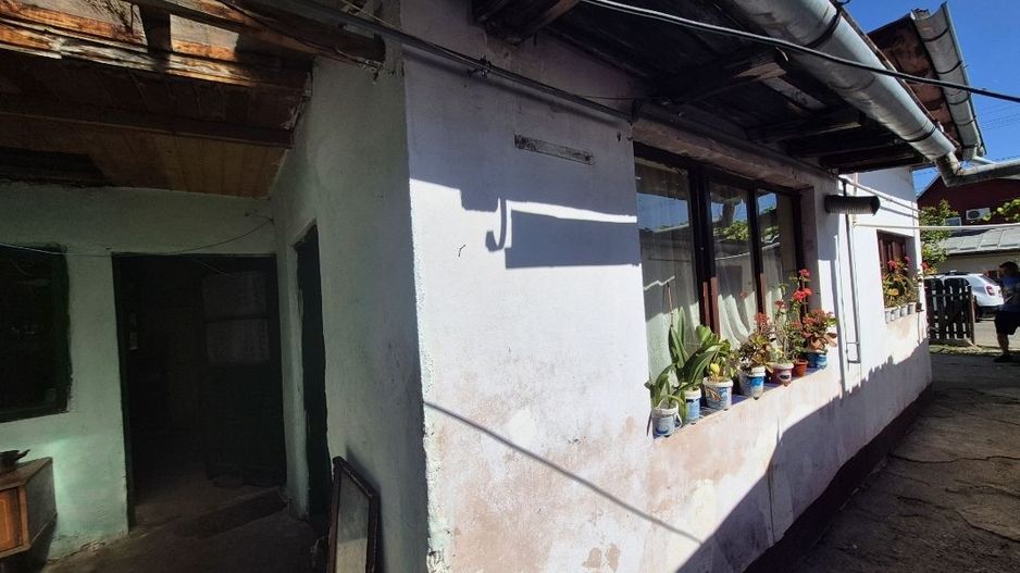 Casa+garaj+anexa și teren intravilan 225 mp Campina - Poză 22