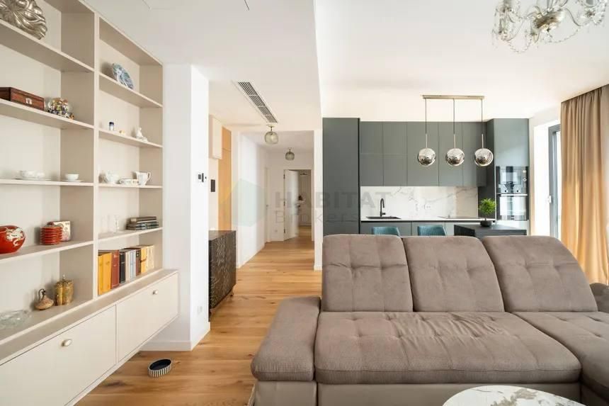 Apartament de lux cu 3 camere în Amber Forest /+ 1 loc de parcare - Poză 1