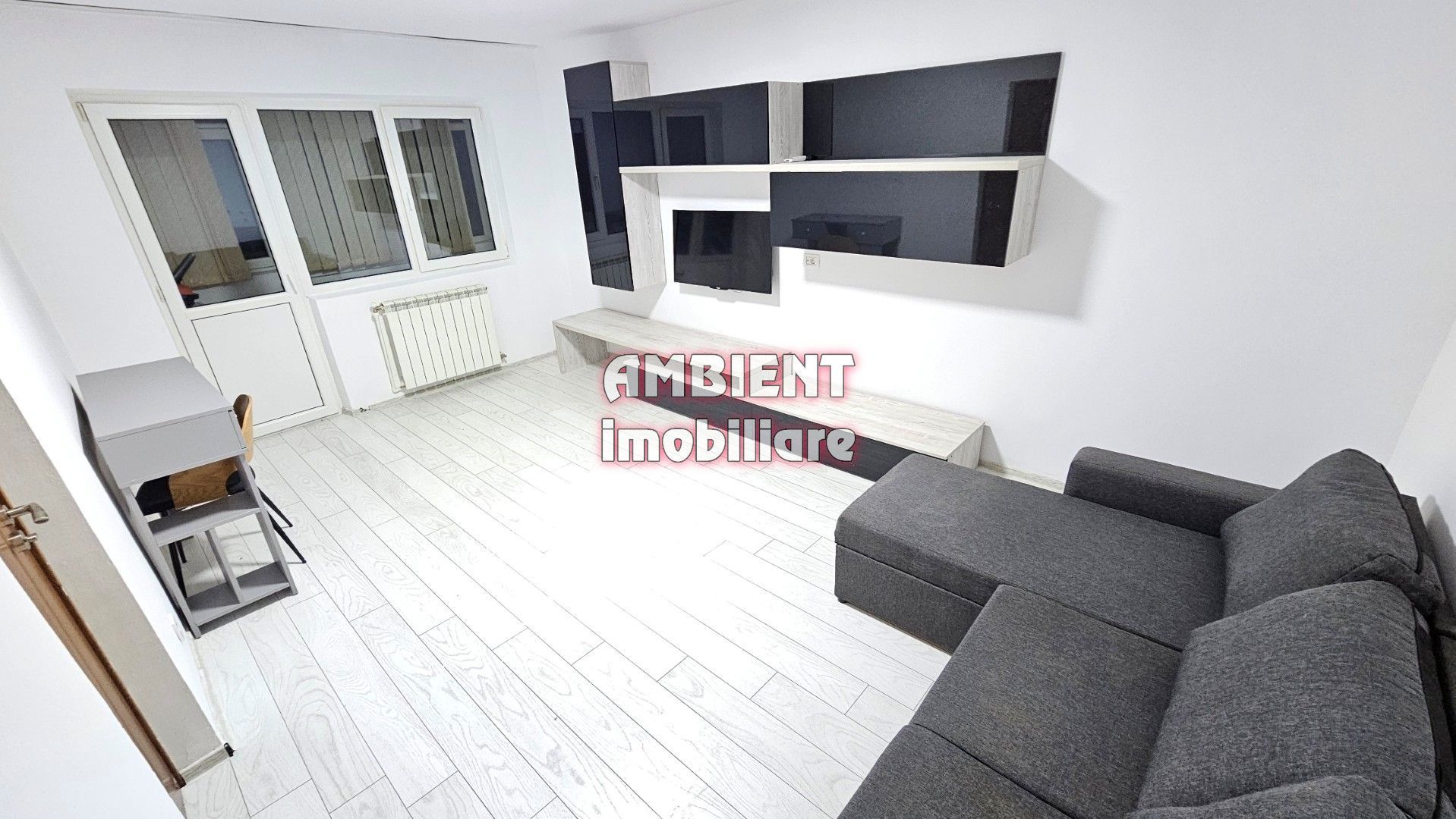 Apartament cu 2 camere, etaj 3, mobilat si utilat, zona CENTRU; - Poză 2