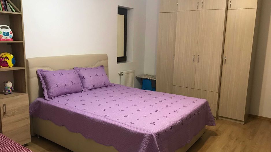 Titlu: 2 camere decomandat, 102 mp, 2 balcoane, mobilat – Gorjului - Poză 1