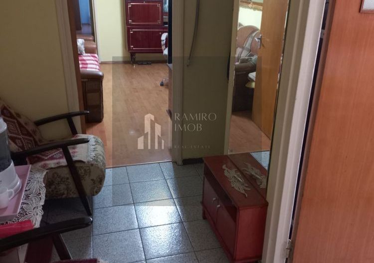 Apartament 3 camere, bloc 4 etaje, Berceni, 67mp - Poză 7