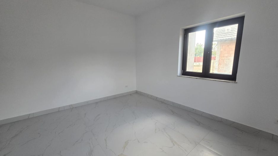 Casă Nouă Modernă de Vânzare –Sărata, Bacău,Confort, Spațiu și Liniste - Poză 25