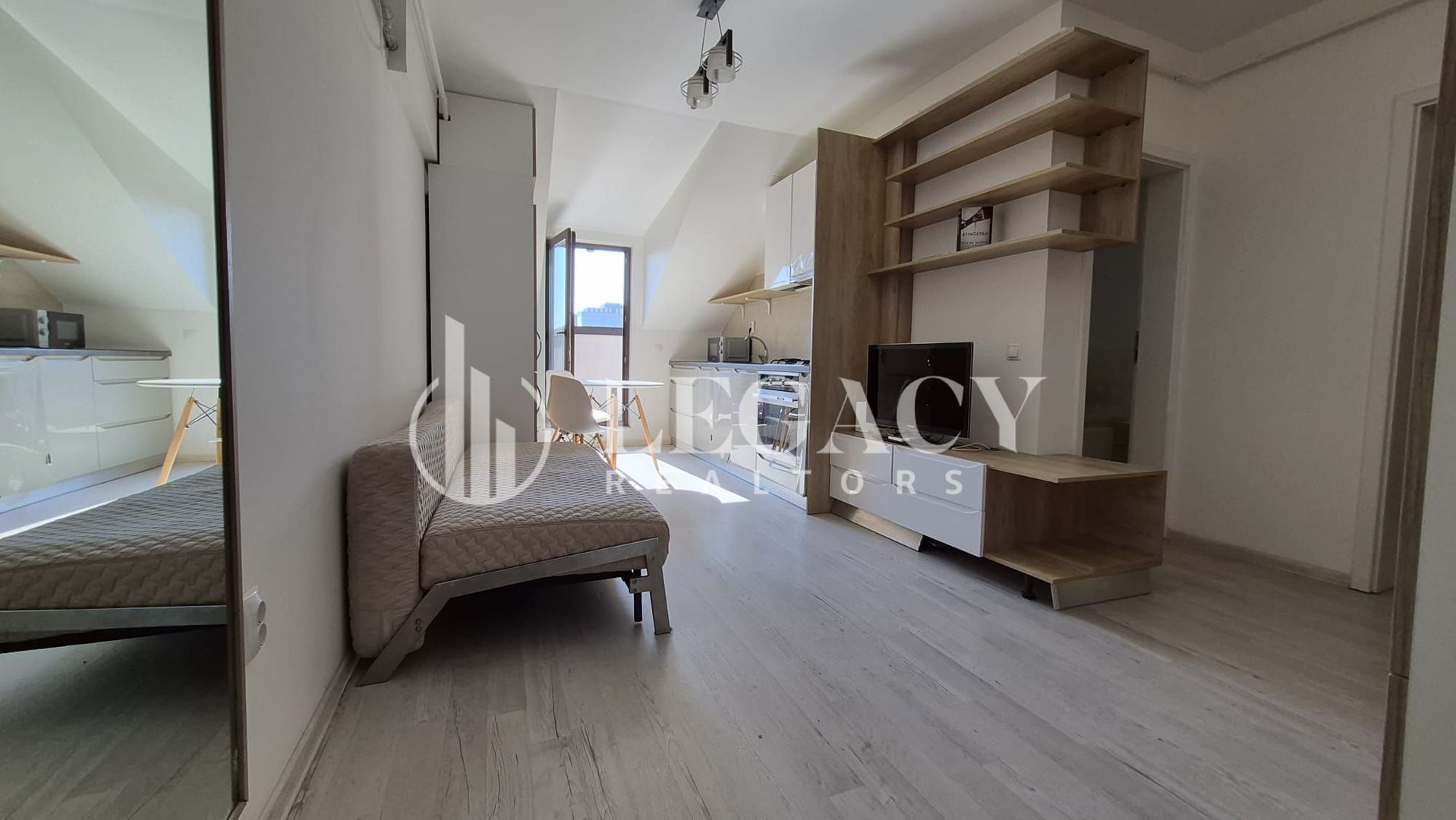Apartament 2 camere + terasă 10 mp | Ultracentral lângă Palas - Poză 7