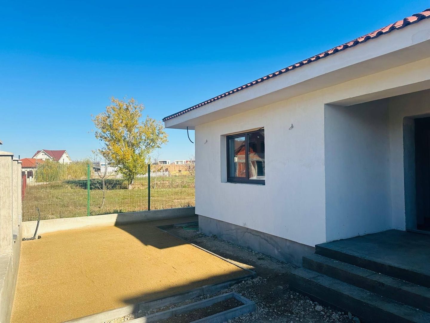 Casa noua, 4 camere,semifinisata, zona Grigorescu- 243.000 euro neg - Poză 3