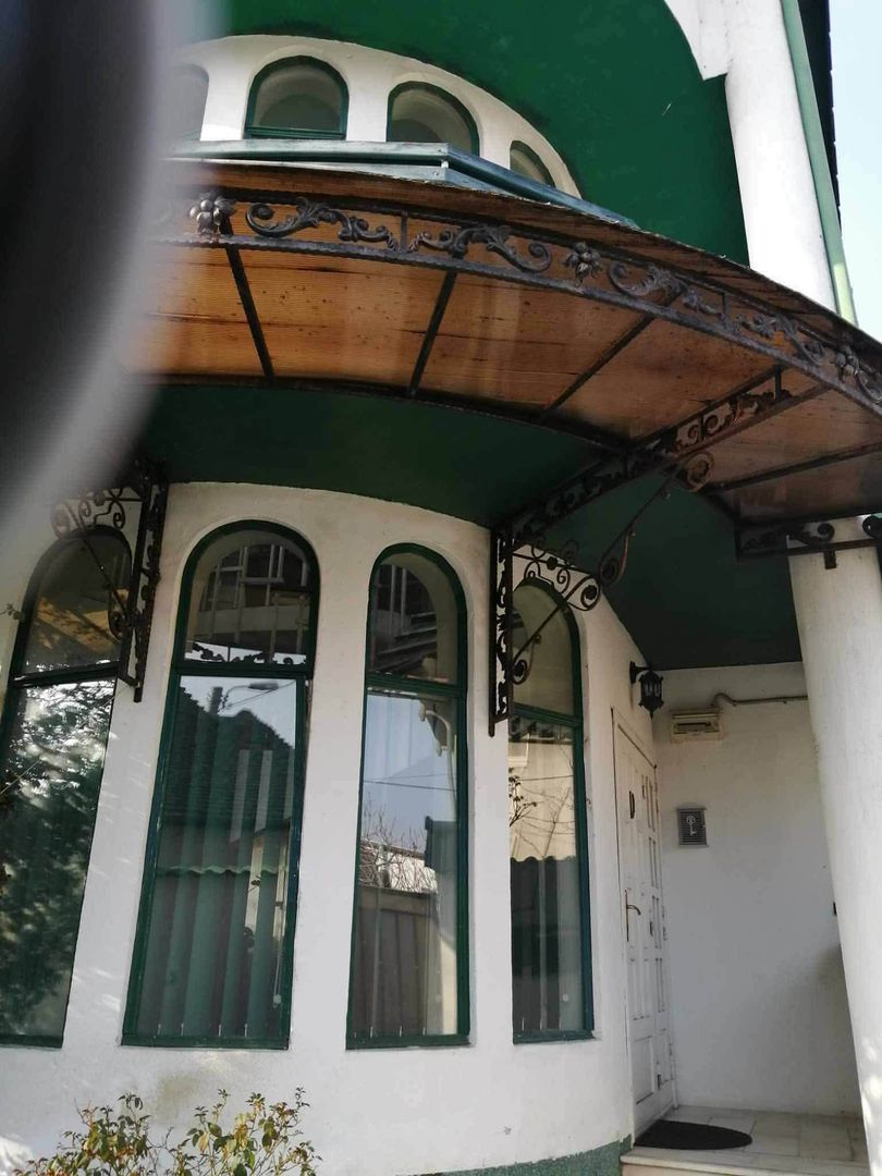 vand casa zona centrala - Poză 11