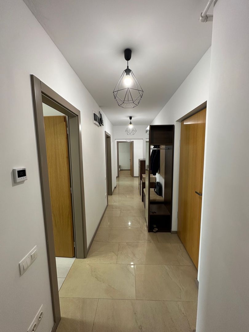 Apartament bloc nou 4 camere - parcare subterana - Poză 10