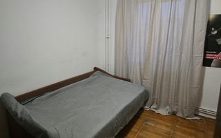 Apartament cu 4 camere decomandat de vânzare în Mănăștur, zona Penny. - Poză 1