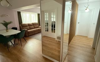 Vanzare Apartament 3 Camere Stradal Bulevardul Unirii - Poză 8