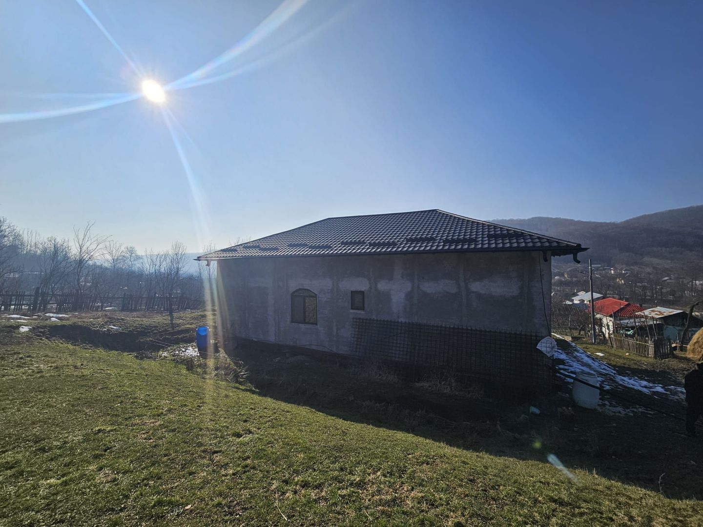 Casă pe platou, liniște și natură – Boțești, Argeș - Poză 21