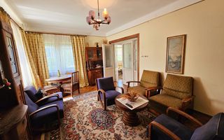 Casa situata in imediata apropiere a Cetatii - Poză 5