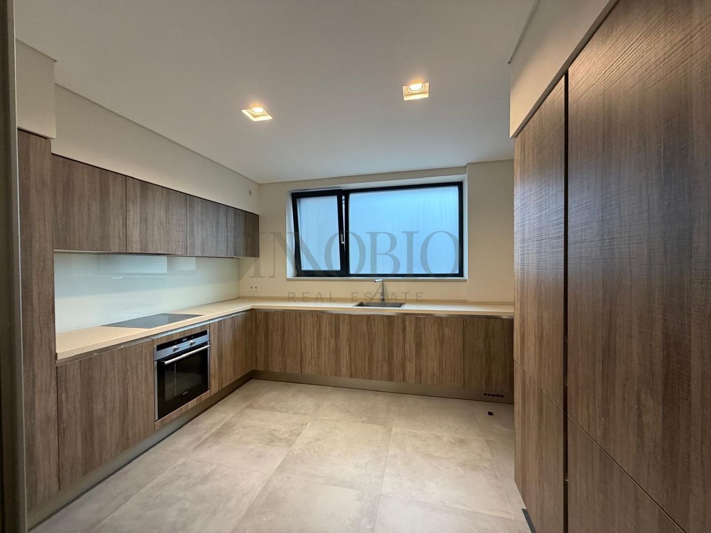 APARTAMENT PREMIUM CU 4 CAMERE ÎN PRIMĂVERII – ELEGANȚĂ si CONFORT - Poză 15