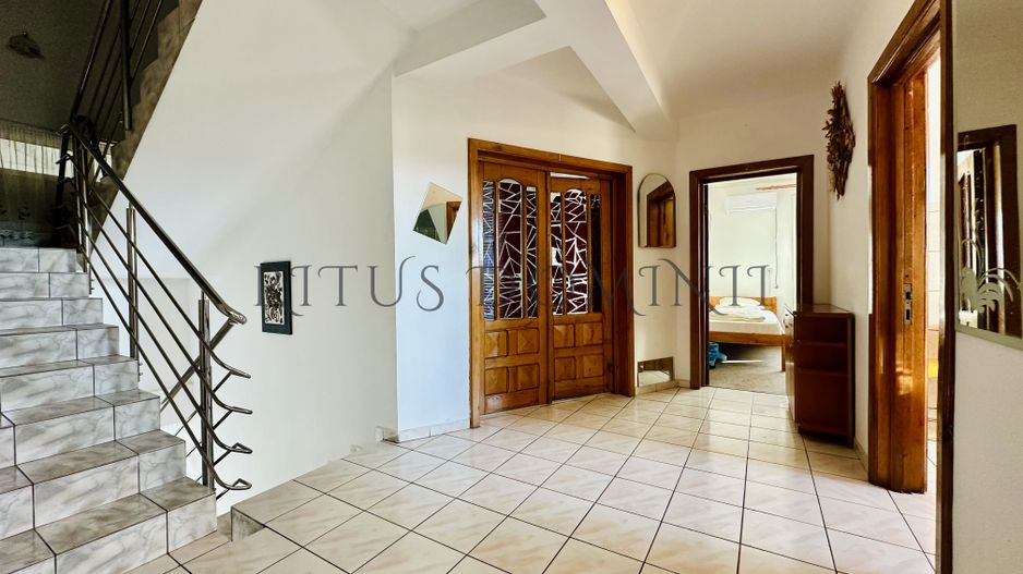 Apartament pentru 17 muncitori la Casa, Nufarul - Poză 10